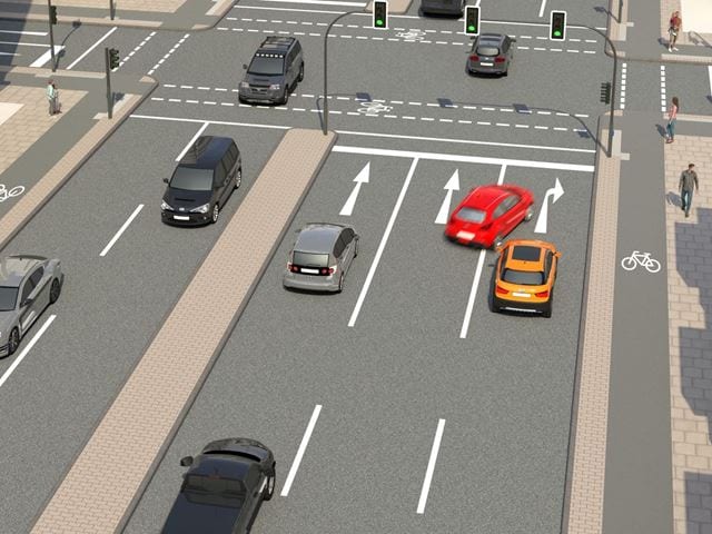 illegal lane change on intersection